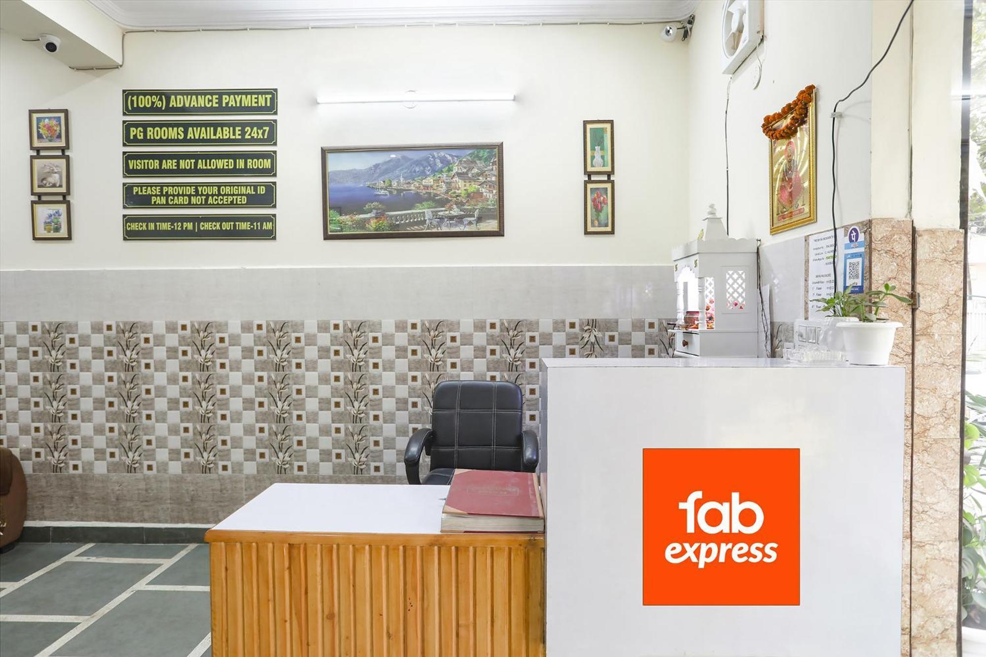 Fabexpress Asp Royal Residency Inn- Janakpuri Delhi  Dış mekan fotoğraf