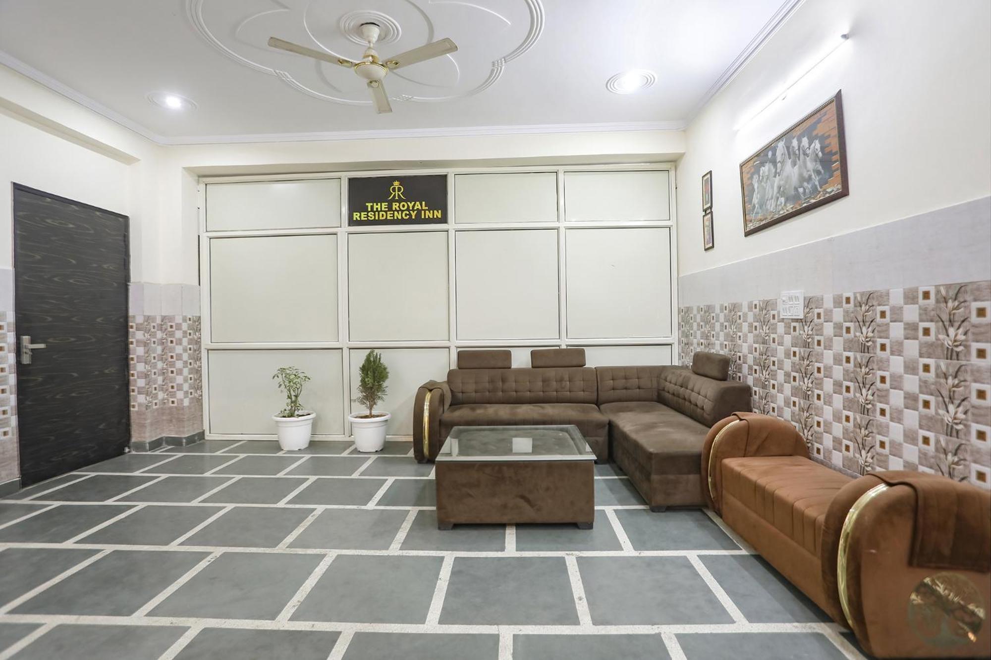 Fabexpress Asp Royal Residency Inn- Janakpuri Delhi  Dış mekan fotoğraf